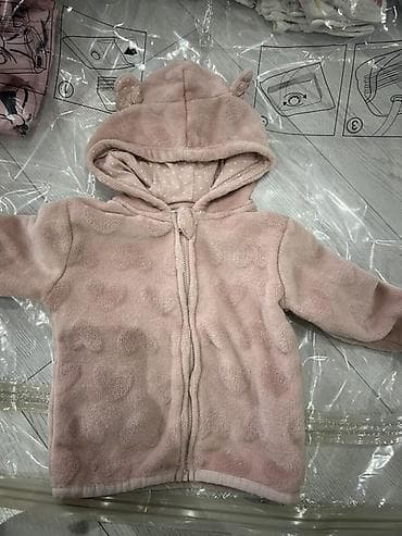 Bebi jakna/dukserica sa kapuljačom – Sinsay Baby, veličina 80 cm. - na lalafo.rs — 1 Bebi jakna/dukserica sa kapuljačom – Sinsay Baby, veličina 80 cm. - — 1