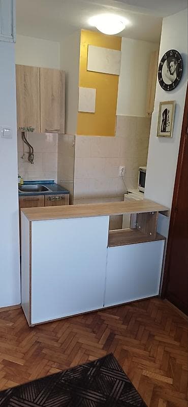 Izdavanje garsonjere Zemun, Marije Bursać,4. sprat,24 kvadrata at lalafo.rs — 10 Izdavanje garsonjere Zemun, Marije Bursać,4. sprat,24 kvadrata — 10