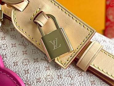 Louis Vuitton bucket torba sa monogram printom u svetloružičastoj na lalafo.rs — 3 Louis Vuitton bucket torba sa monogram printom u svetloružičastoj — 3