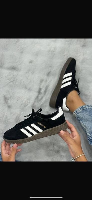 Spezial
od 36 do 40
4800 din
PK🌛 na lalafo.rs — 4 Spezial
od 36 do 40
4800 din
PK🌛 — 4