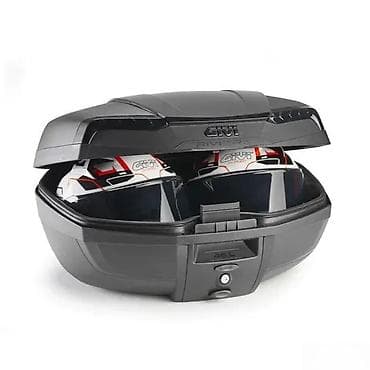 Travel suitcases and bags: GIVI Riviera 46L – zadnji kofer za skuter/motocikl - Zapremina 46 at lalafo.rs — 2 Travel suitcases and bags: GIVI Riviera 46L – zadnji kofer za skuter/motocikl - Zapremina 46 — 2