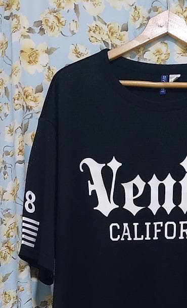 Men's T-shirt H&M, bоја - Crna na lalafo.rs — 2 Men's T-shirt H&M, bоја - Crna — 2