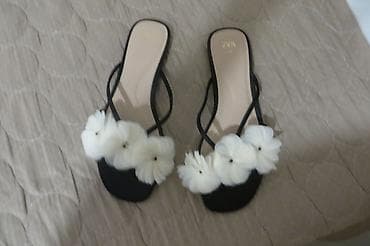 ZARA br 39 potpuno nove moderne, udobne, kvalitetne papuce, materijal na lalafo.rs ZARA br 39 potpuno nove moderne, udobne, kvalitetne papuce, materijal