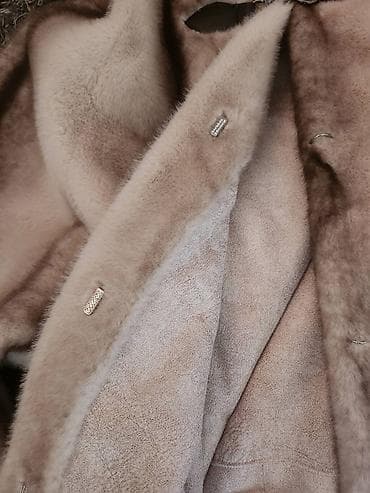 Kratki kaput/krznena jakna sa kapuljačom - Materijal: mekano, gusto at lalafo.rs — 2 Kratki kaput/krznena jakna sa kapuljačom - Materijal: mekano, gusto — 2