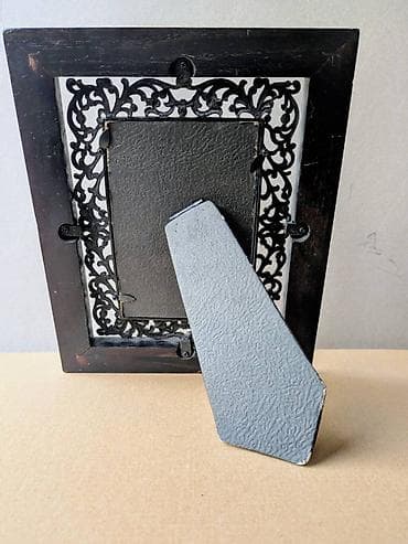 Elegantni ram za slike Prodajem dekorativni ram za fotografije na lalafo.rs — 3 Elegantni ram za slike Prodajem dekorativni ram za fotografije — 3