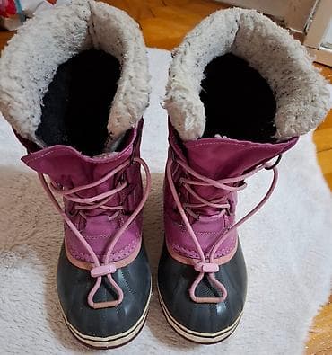 SOREL original zimske čizme za devojčice Veličina 35 ug 22 cm at lalafo.rs — 3 SOREL original zimske čizme za devojčice Veličina 35 ug 22 cm — 3
