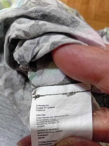 Damski komplet suknja + prsluk u boji ciklama/malina. - Dvodijelni at lalafo.rs — 2 Damski komplet suknja + prsluk u boji ciklama/malina. - Dvodijelni — 2