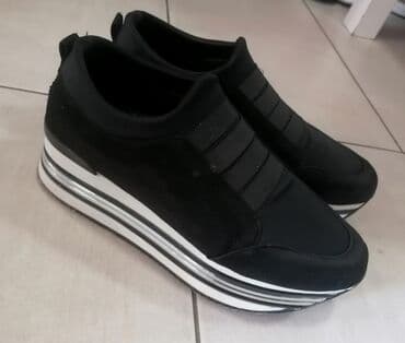 39, bоја - Crna na lalafo.rs 39, bоја - Crna