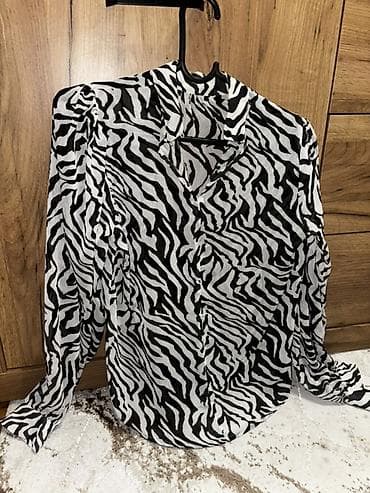 Ženska košulja sa zebra printom - Klasičan kroj sa kragnom i na lalafo.rs Ženska košulja sa zebra printom - Klasičan kroj sa kragnom i