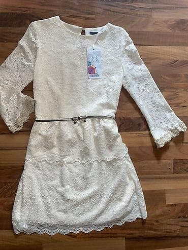 Elegantna ženska čipkana haljina u boji slonovače (ivory). Nova sa at lalafo.rs Elegantna ženska čipkana haljina u boji slonovače (ivory). Nova sa