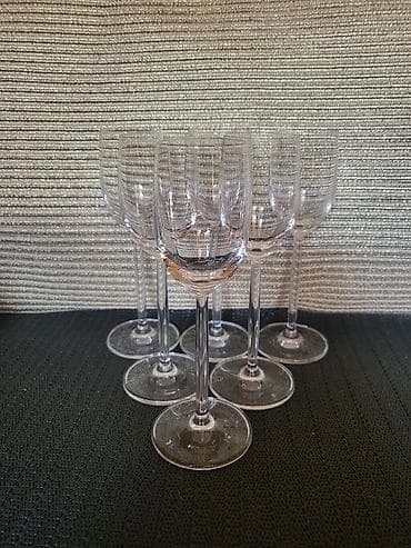 Case kristal Zwiesel za zestoko pice,Nemacka 70,80te.god. Vintaz na lalafo.rs — 7 Case kristal Zwiesel za zestoko pice,Nemacka 70,80te.god. Vintaz — 7