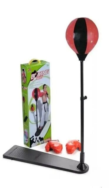 Bokserski set sa 2 rukavice i kruškom za udaranje. bokserski set sa 2 na lalafo.rs Bokserski set sa 2 rukavice i kruškom za udaranje. bokserski set sa 2