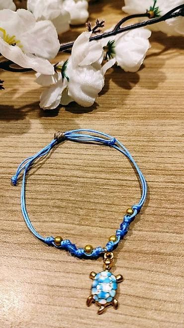 za svaki dan: Ručna narukvica sa privjeskom kornjače - Materijal: plavi voskirani at lalafo.rs — 1 za svaki dan: Ručna narukvica sa privjeskom kornjače - Materijal: plavi voskirani — 1