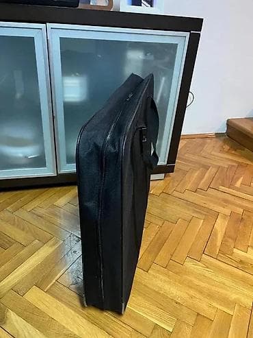 prsluk jaknica mango u: Velika torba/aktovka za umetnički portfolio - Dimenzije približno za at lalafo.rs — 3 prsluk jaknica mango u: Velika torba/aktovka za umetnički portfolio - Dimenzije približno za — 3