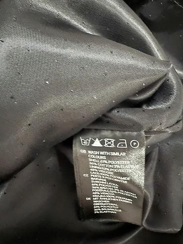 H&M crna haljina, perfektna, vel 38 na lalafo.rs — 5 H&M crna haljina, perfektna, vel 38 — 5