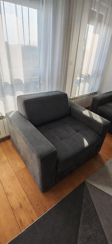 Table legs: Na prodaju fotelja Living na razvlacenje sa fiokom. Kupljena u at lalafo.rs — 3 Table legs: Na prodaju fotelja Living na razvlacenje sa fiokom. Kupljena u — 3