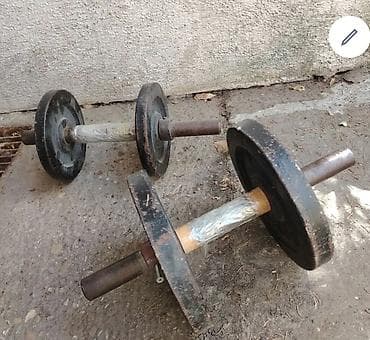 Par bučica sa promenljivim tegovima od livenog gvožđa. - na lalafo.rs — 1 Par bučica sa promenljivim tegovima od livenog gvožđa. - — 1