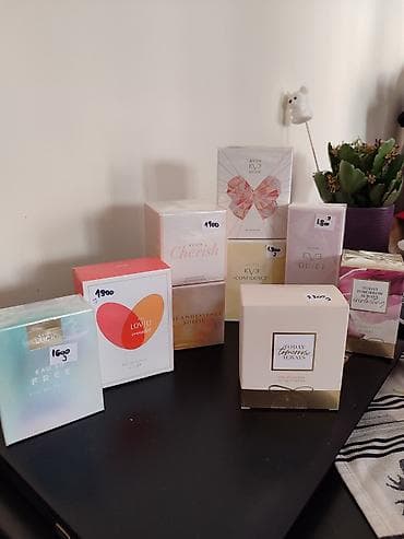 Parfemski set – Avon Sadržaj seta: - Parfimisani losion za telo 125 na lalafo.rs — 2 Parfemski set – Avon Sadržaj seta: - Parfimisani losion za telo 125 — 2