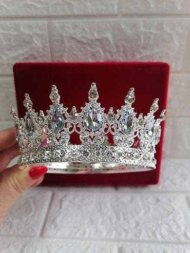 Svečane srebrne tijare sa kristalima - Elegantan dizajn sa bogato na lalafo.rs — 6 Svečane srebrne tijare sa kristalima - Elegantan dizajn sa bogato — 6