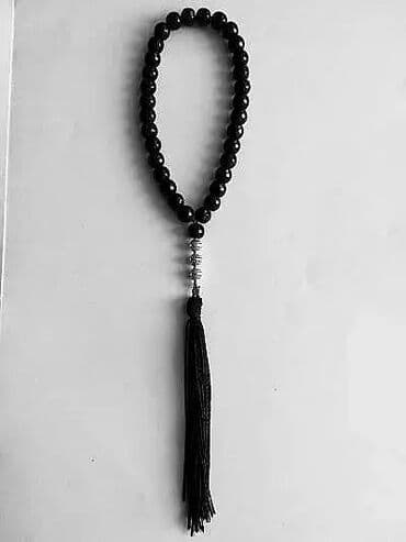 Molitvena brojanica oniks srebro 925 je brojanica za ruku napravljena na lalafo.rs Molitvena brojanica oniks srebro 925 je brojanica za ruku napravljena