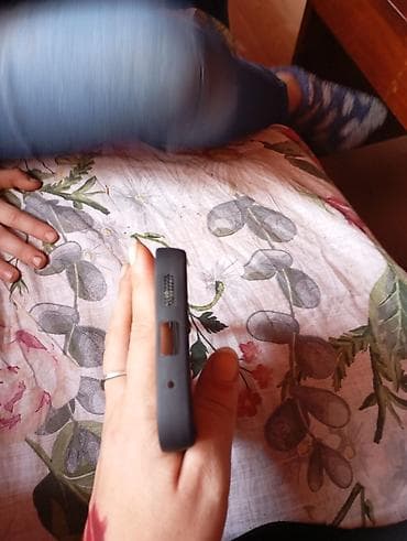 Plavi hibridni zaštitni okvir/folija za Xiaomi Redmi 13 - na lalafo.rs — 10 Plavi hibridni zaštitni okvir/folija za Xiaomi Redmi 13 - — 10