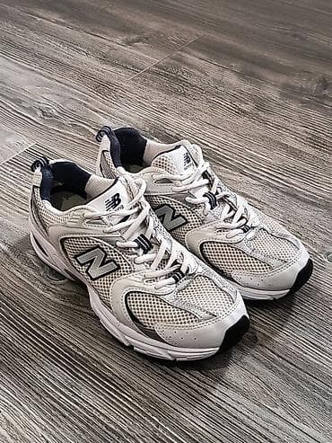 New Balance 530 patike – klasični running model
- Model: NB 530 na lalafo.rs — 3 New Balance 530 patike – klasični running model
- Model: NB 530 — 3