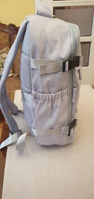 Vakuum ranac u koji staje više stvari nego u kofer. Odobren za avio at lalafo.rs — 3 Vakuum ranac u koji staje više stvari nego u kofer. Odobren za avio — 3