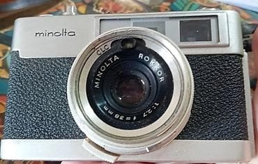 Starinski foto aparat, ocuvan i u funkciji .MINOLTA. radi odlicno na lalafo.rs Starinski foto aparat, ocuvan i u funkciji .MINOLTA. radi odlicno