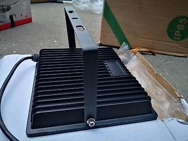 Led Reflektori 200w el.keramik RASPRODAJNE cene. Led reflektori na lalafo.rs — 7 Led Reflektori 200w el.keramik RASPRODAJNE cene. Led reflektori — 7