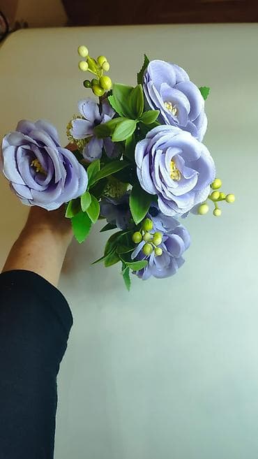 Storage boxes: Dekorativni buket veštačkog cveća – lila ruže i cvetovi sa zelenilom at lalafo.rs — 5 Storage boxes: Dekorativni buket veštačkog cveća – lila ruže i cvetovi sa zelenilom — 5