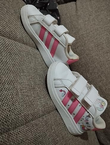 Adidas patike za devojcice broj 24 na lalafo.rs — 2 Adidas patike za devojcice broj 24 — 2