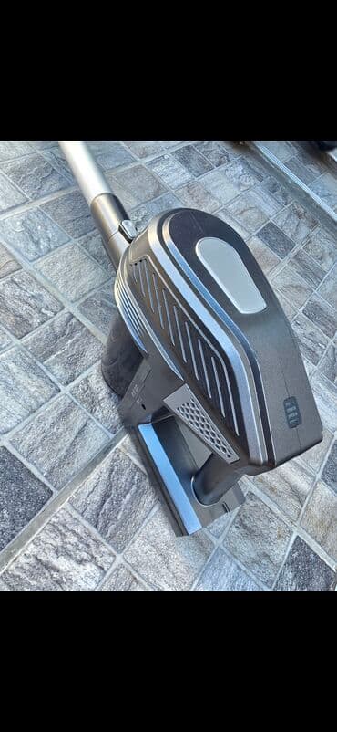 Stick Vacuum Cleaners: Bežični štapni usisivač – 2 u 1 - Kompaktan, lagan motorni sklop sa at lalafo.rs — 2 Stick Vacuum Cleaners: Bežični štapni usisivač – 2 u 1 - Kompaktan, lagan motorni sklop sa — 2