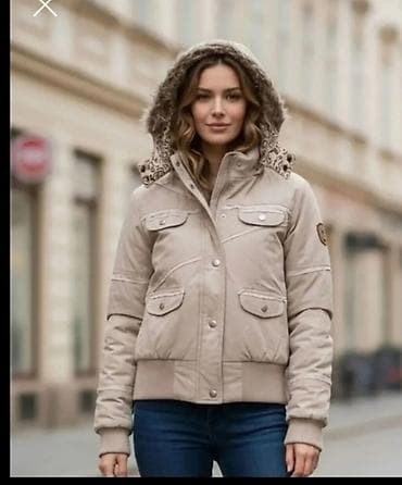 Ženska zimska jakna sa kapuljačom - Boja: bež/pesak - Kroj: kraći na lalafo.rs Ženska zimska jakna sa kapuljačom - Boja: bež/pesak - Kroj: kraći