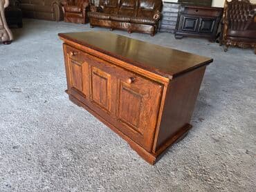 Dressers: Drvena komoda/ormarić za dnevnu sobu ili hodnik - Materijal: puno at lalafo.rs — 5 Dressers: Drvena komoda/ormarić za dnevnu sobu ili hodnik - Materijal: puno — 5