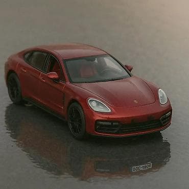Figurines & Models: Porsche panamera bordeaux red luksuzni model auta 1:24. porsche at lalafo.rs — 1 Figurines & Models: Porsche panamera bordeaux red luksuzni model auta 1:24. porsche — 1