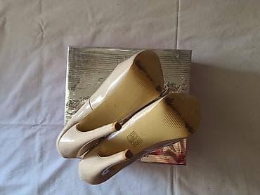 CODE platforme na visoku ali udobnu štiklu, broj 39. Visina štikle 16 na lalafo.rs — 7 CODE platforme na visoku ali udobnu štiklu, broj 39. Visina štikle 16 — 7