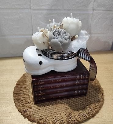 Mini buket mirisnih svećica u keramickoj cipelici. Rucno radjeno od na lalafo.rs — 1 Mini buket mirisnih svećica u keramickoj cipelici. Rucno radjeno od — 1