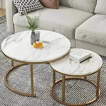 Antique Club Tables: Set od 2 okrugla klub stola sa imitacijom mermera - Dimenzije: - at lalafo.rs — 4 Antique Club Tables: Set od 2 okrugla klub stola sa imitacijom mermera - Dimenzije: - — 4