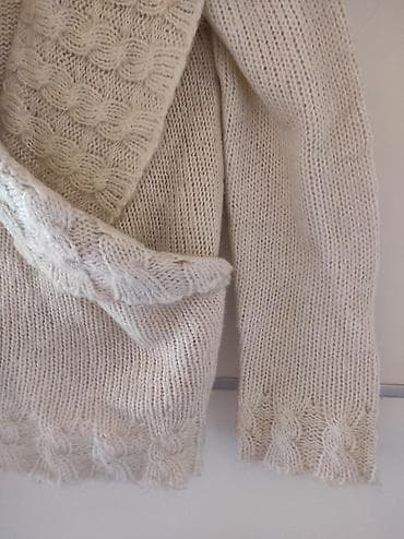 Women's Sweaters, Cardigans: Dzemper na preklop, veze se. Poluobim grudi 46 at lalafo.rs — 4 Women's Sweaters, Cardigans: Dzemper na preklop, veze se. Poluobim grudi 46 — 4