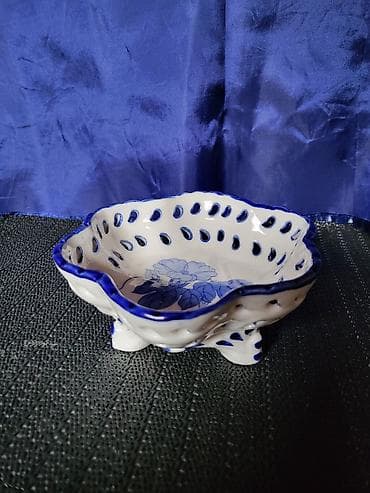 Porcelanska nova,vintaz,manja bombonijere. Cinija,bombonijera sa na lalafo.rs — 1 Porcelanska nova,vintaz,manja bombonijere. Cinija,bombonijera sa — 1