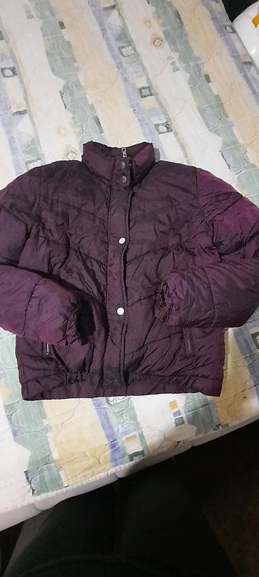 Ženska zimska jakna, tamnoljubičaste boje. - Model: kraća, punjena at lalafo.rs — 1 Ženska zimska jakna, tamnoljubičaste boje. - Model: kraća, punjena — 1