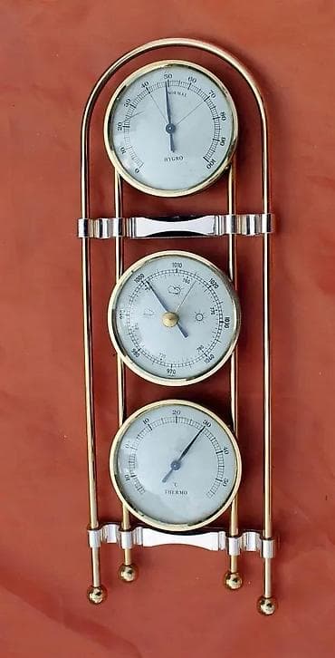 Vintage Analogna meterološka stanica od mesinga. Proizvedeno u na lalafo.rs — 2 Vintage Analogna meterološka stanica od mesinga. Proizvedeno u — 2