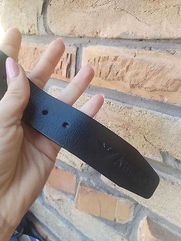 Armani muski kais koza Duzina sasbalom 108,sirina 3,5 at lalafo.rs — 4 Armani muski kais koza Duzina sasbalom 108,sirina 3,5 — 4