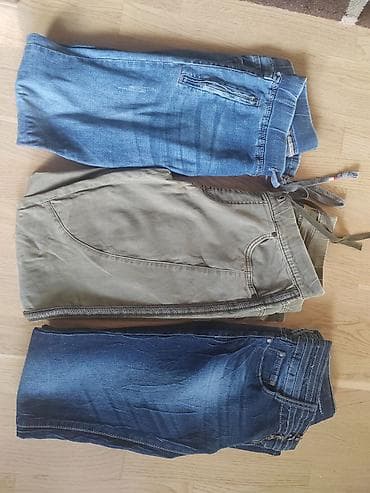 zenske broj: 3 para ženske farmerke:plave L, maslinasto zelene M i teget S, cena za at lalafo.rs — 3 zenske broj: 3 para ženske farmerke:plave L, maslinasto zelene M i teget S, cena za — 3