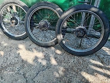 Kopletni tockovi atomatik 16 coli na stanju vise komada u odlicnom at lalafo.rs — 2 Kopletni tockovi atomatik 16 coli na stanju vise komada u odlicnom — 2