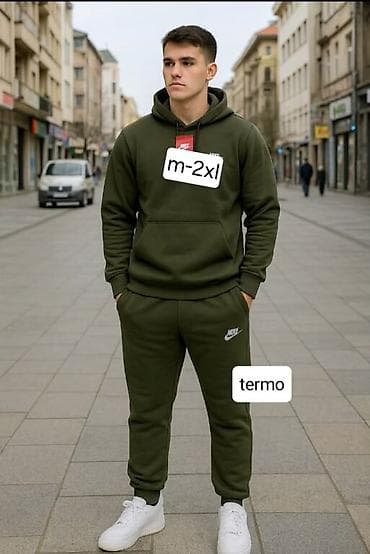 Trenerka Nike, bоја - Crna na lalafo.rs — 2 Trenerka Nike, bоја - Crna — 2