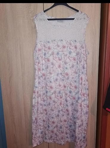 Janina haljina sa leptirićima Čipka u gornjem delu Naznačena veličina na lalafo.rs — 2 Janina haljina sa leptirićima Čipka u gornjem delu Naznačena veličina — 2