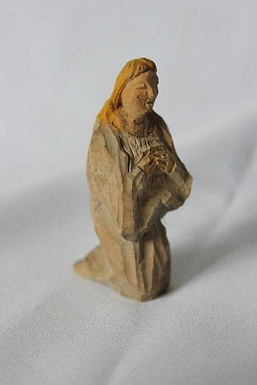 cepaci za drva: STARA DRVENA FIGURA, ŽENA KOJA SE MOLI | Stara drvena figura koja na lalafo.rs — 3 cepaci za drva: STARA DRVENA FIGURA, ŽENA KOJA SE MOLI | Stara drvena figura koja — 3