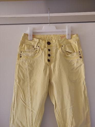 pantalone gina benotti: Zute pantalone iz uvoza, pamuk. Velicina 25. Poluobim struka 35 do 39 na lalafo.rs — 2 pantalone gina benotti: Zute pantalone iz uvoza, pamuk. Velicina 25. Poluobim struka 35 do 39 — 2