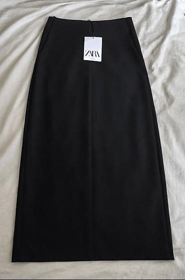 XS, Maksi, bоја - Crna na lalafo.rs XS, Maksi, bоја - Crna